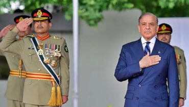 പാകിസ്ഥാന്റെ നിർണായക നീക്കങ്ങൾ; കരസേനാ മേധാവി ടെഹ്‌റാനിൽ, പ്രധാനമന്ത്രി ഖത്തറിലും; നയതന്ത്ര ഇടപെടൽ ശക്തമാകുന്നു