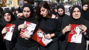 അന്ത്യയാത്രയ്ക്ക് മുൻപ് സഹായത്തിനായി കേണു; ഏഴ് മണിക്കൂർ അവശിഷ്ടങ്ങൾക്കിടയിൽ; മാധ്യമപ്രവർത്തക അമൽ ഖലീലിന്റെ മരണം യുദ്ധക്കുറ്റമെന്ന് ആരോപണം