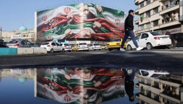 വമ്പൻ നീക്കം! ഇറാന് മേൽ സാമ്പത്തിക സമ്മർദ്ദം ശക്തമാക്കി ട്രംപ് ഭരണകൂടം; 344 ദശലക്ഷം ഡോളറിന്റെ ക്രിപ്‌റ്റോ കറൻസി മരവിപ്പിച്ചു