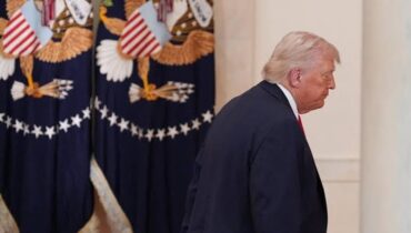 എല്ലാം മുമ്പ് പറഞ്ഞത് ? ട്രംപിൻ്റെ പ്രസംഗത്തിൽ പലതും ചോദ്യം ചെയ്യപ്പെടുന്നു; വ്യക്തത വരാതെ നിരവധി വിഷയങ്ങൾ