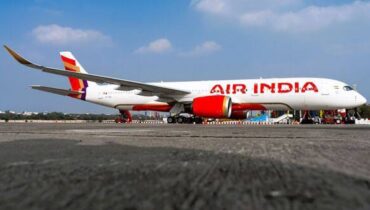 പശ്ചിമേഷ്യൻ യുദ്ധത്തെ തുടർന്ന് സർചാർജ് പരിഷ്‌കരിച്ചു; എയർ ഇന്ത്യ ടിക്കറ്റ് നിരക്ക് ഉയരും