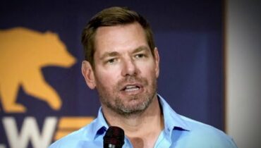 കോൺഗ്രസ് അംഗം എറിക് സ്വൽവെല്ലിനെതിരെ ലൈംഗിക പീഡനാരോപണങ്ങൾ; മാൻഹാട്ടൻ പ്രോസിക്യൂട്ടർ അന്വേഷണം ആരംഭിച്ചു