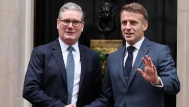 ഹോർമുസിലൂടെ സുരക്ഷിതമായ ചരക്കുനീക്കം ഉറപ്പാക്കണമെന്ന് ഫ്രാൻസ്; യുദ്ധത്തിലേക്ക് ബ്രിട്ടനെ വലിച്ചിഴയ്ക്കരുതെന്ന് സ്റ്റാർമർ