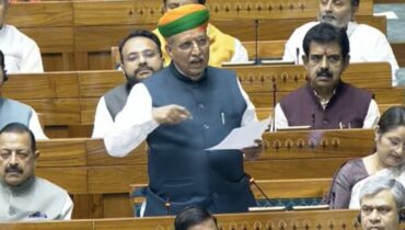 വനിതാ സംവരണ ബിൽ അവതരിപ്പിച്ച് അർജുൻ രാം മേഘ്‌വാൾ; മോദി സർക്കാർ പ്രവർത്തിക്കുന്നത് സ്ത്രീകളുടെ അവകാശങ്ങൾക്ക് വേണ്ടി