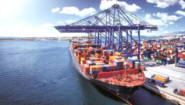 പശ്ചിമേഷ്യൻ സംഘർഷം; ഇന്ത്യൻ കപ്പലുകൾക്ക് 12,980 കോടിയുടെ പദ്ധതിയുമായി കേന്ദ്രം