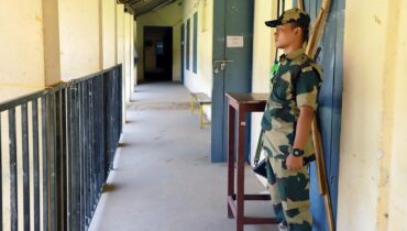 പേരാമ്പ്രയിൽ സ്ട്രോങ് റൂം തുറന്നതിൽ വിശദീകരണം തേടി മുഖ്യ തിരഞ്ഞെടുപ്പ് ഓഫീസർ; സീൽ ചെയ്യാത്ത മുറികളും തുറക്കരുത്