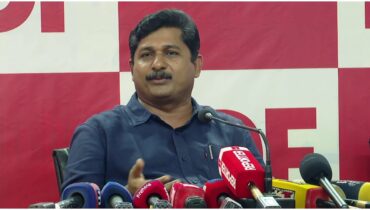 സീറ്റ് വിറ്റ് പോലും കോൺഗ്രസ് പണമുണ്ടാക്കുന്നു; സിപിഎമ്മിന്റെ വാർത്താസമ്മേളന ചുമതലയെന്ന പ്രചരണം ശുദ്ധ അസംബന്ധമെന്നും എം സ്വരാജ്