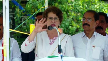 എംപിയെന്ന നിലയിൽ പ്രവർത്തിക്കാൻ സർക്കാർ അനുവദിക്കുന്നില്ല, മുഖ്യമന്ത്രി അഴിമതിക്കാരനാണെന്ന് കുട്ടികൾക്ക് പോലും അറിയാം; രൂക്ഷവിമർശനവുമായി പ്രിയങ്ക ഗാന്ധി