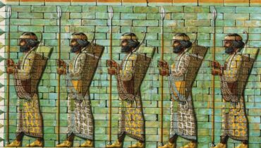 7000 വർഷത്തിലേറെ നീളുന്ന ഇറാനിയൻ ചരിത്രം ഓ‌ർമ്മിപ്പിച്ച് ട്രംപിന് ചുട്ട മറുപടിയുമായി ഇറാൻ; ട്രംപിനെ ലക്ഷ്യമിട്ട് കനത്ത പരിഹാസം