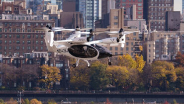 ഗതാഗതക്കുരുക്കിന് വിട; ന്യൂയോർക്കിൽ വിപ്ലവം കുറിക്കാൻ  ഇലക്ട്രിക് എയർ ടാക്സി, മാൻഹാട്ടൻ വിമാനത്താവള യാത്ര ഇനി പത്ത് മിനിറ്റിൽ