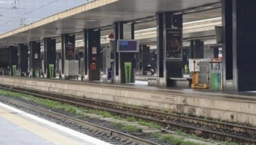 ഇറാനിൽ ട്രെയിൻ യാത്ര ഒഴിവാക്കാൻ ഇസ്രായേലിൻ്റെ മുന്നറിയിപ്പ്; ആക്രമണ ഭീതിയിൽ രാജ്യം