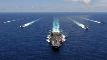 ഇറാനെതിരെ അമേരിക്കയുടെ വൻ പടയൊരുക്കം: മിഡിൽ ഈസ്റ്റിലേക്ക് 5000 സൈനികരും 3 വിമാനവാഹിനിക്കപ്പലുകളും കൂടി; ഇറാഖ് യുദ്ധത്തിന് ശേഷമുള്ള വലിയ നീക്കം