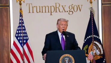 കുറിപ്പടി മരുന്നുകളുടെ വില കുറയ്ക്കാൻ ട്രംപ് ഭരണകൂടം; ജോൺസൺ ആൻഡ് ജോൺസണുമായി കരാർ