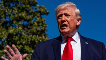 ഇറാനിയൻ തുറമുഖങ്ങളിൽ തിങ്കളാഴ്ച രാവിലെ 10 മുതൽ അമേരിക്കയുടെ നാവിക ഉപരോധം; സമാധാന ചർച്ചകൾ പരാജയപ്പെട്ടതിന് പിന്നാലെ കടുത്ത നടപടി