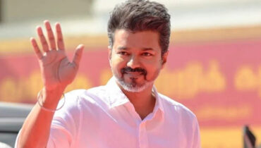 വോട്ടർമാർക്ക് യാത്രാ ക്ലേശവും, പോളിങ് ബൂത്തുകളിൽ കടുത്ത തിരക്കും; പോളിങ് സമയം രാത്രി 8 മണി വരെ നീട്ടണമെന്ന് വിജയ്, തിരഞ്ഞെടുപ്പ് കമ്മീഷന് കത്തയച്ചു