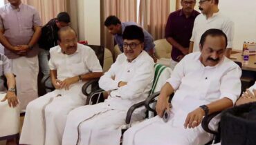 ലീഗിന് അഞ്ച് മന്ത്രി തന്നെ, ഔദ്യോഗിക പ്രഖ്യാപനം നാളെ മാത്രം; ചർച്ച തുടരുമെന്ന് പി കെ കുഞ്ഞാലിക്കുട്ടി, പി കെ ബഷീറിന് മന്ത്രിസ്ഥാനമില്ല