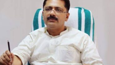 വോട്ടെണ്ണിത്തീരും മുന്നേ കുറിപ്പുമായി കെ ടി ജലീൽ; ജനവിധി അംഗീകരിക്കുന്നു, ജോയിക്ക് അഭിനന്ദനങ്ങൾ