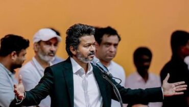 പ്രവർത്തകർക്ക് മുഖ്യമന്ത്രി വിജയ്ന്റെ ആദ്യ സന്ദേശം, പാതയോര ബോർഡുകൾ വേണ്ട, ‘പൊതുജനങ്ങൾക്ക് ശല്യമാകുന്നതോന്നും ചെയ്യരുത്’
