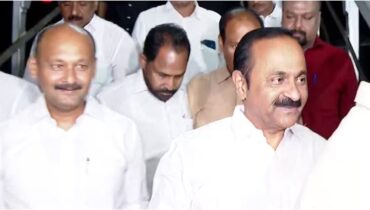 മുഖ്യമന്ത്രിയായില്ലെങ്കിൽ മന്ത്രിയാകാനുമില്ലെന്ന് നിരീക്ഷകരെ അറിയിച്ചിട്ടില്ല, വാർത്തകൾ നിഷേധിച്ച് സതീശൻ പക്ഷം