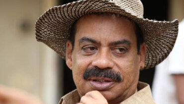 സതീശൻ ഏറ്റവും പുതിയ തലമുറയുടെ നേതാവാണ്, മുഖ്യമന്ത്രിയാവുന്നതിൽ വ്യക്തിപരമായി ഒരുപാട് സന്തോഷം:   സത്യൻ അന്തിക്കാട്
