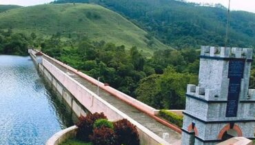 മുല്ലപ്പെരിയാറിൽ പുതിയ ഡാം അനുവദിക്കില്ലെന്ന് നയപ്രഖ്യാപനത്തിൽ തമിഴ്‌നാട് സർക്കാർ; അറ്റകുറ്റപ്പണികളുമായി മുന്നോട്ടു പോകും