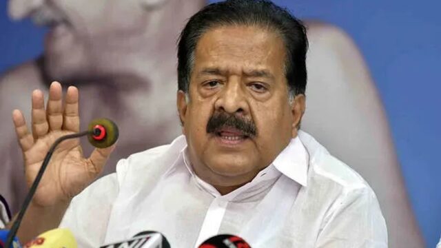 മുന്നറിയിപ്പുമായി രമേശ്‌ ചെന്നിത്തല; സ്വിഗി, സോമാറ്റോ ഡെലിവറിക്കാർ സൂക്ഷിക്കുക, ലഹരി വില്പന നടത്തുന്നു എന്ന് പരാതി ഉണ്ട്‌