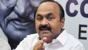എഫ്സിആര്‍എ ചട്ട ഭേദഗതി അടിയന്തരമായി പിന്‍വലിക്കണമെന്ന് മുഖ്യമന്ത്രി വി ഡി സതീശന്‍