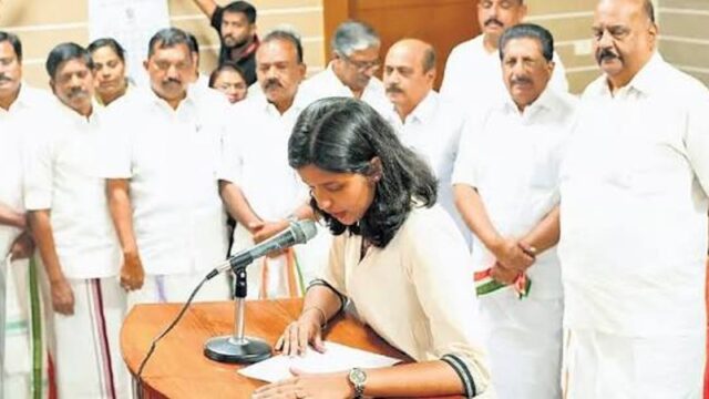 പാല നഗരസഭ  ചെയര്‍പേഴ്‌നുള്ള പിന്തുണ പിന്‍വലിച്ചുവെന്ന് അഞ്ച് കോണ്‍ഗ്രസ് കൗണ്‍സിലര്‍മാര്‍