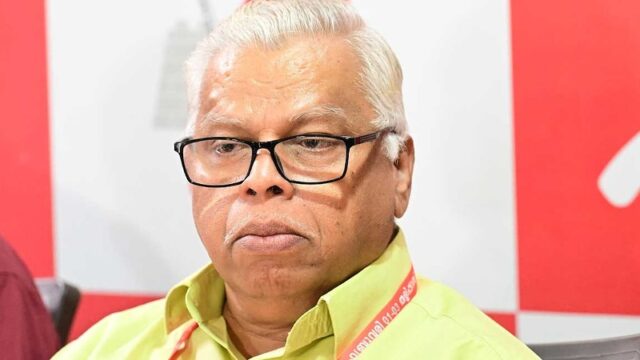 നിലപാടിൽ ഉറച്ചും ഉരുണ്ടുകളിച്ചും എം വി ജയരാജൻ, പാർട്ടി സെക്രട്ടറിക്ക് അതൃപ്തിയില്ലെന്നും മറുപടി, വിഴിഞ്ഞത്തിലും പിഎം ശ്രീയിലും വിമതരോട് ചോദ്യങ്ങളും