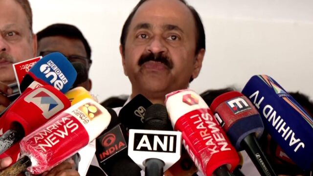 ദൗർഭാ​ഗ്യകരമായ ദുരന്തം : വയനാട്  മണ്ണിടിച്ചിലിൽ ഏഴ് പേരെ കാണാതായി; അപകടത്തിന് കാരണം മണ്ണ് കൂട്ടി ഇട്ടതെന്ന് മുഖ്യമന്ത്രി