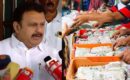 പൊതിച്ചോറ് വിവാദം; ആശുപത്രികളിൽ രോഗികൾക്ക് ആഹാരം കൊടുക്കുന്നതിന് സർക്കാർ എതിരല്ലെന്ന് മന്ത്രി മുരളീധരൻ