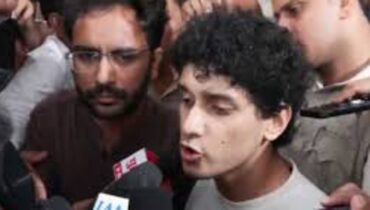 പ്രധാന്റെ രാജിയിൽ നാളെ ഉച്ചവരെ സമയംചോദിച്ച് കേന്ദ്രം