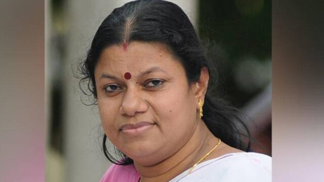 അമ്പലത്തിൽ പോയാലും പള്ളിയിൽ പോയാലും ആചാരമനുസരിച്ചാണ് പെരുമാറുന്നത്, ‘അഭിനയ സാമ്രാട്ട് എന്ന് അവഹേളിച്ചവർക്ക് സന്തോഷം കിട്ടട്ടെ’