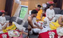 ‘ഓടുന്ന ട്രെയിനില്‍ പൂജ, പൂജാരിക്കൊപ്പം വെള്ള വസ്ത്രം ധരിച്ച് നിരവധി ഭക്തര്‍’; വൈറല്‍ വിഡിയോയില്‍ വിശദീകരണവുമായി റെയില്‍വേ