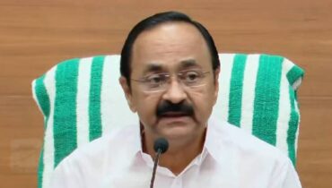ഡാമില് നിന്ന് വെള്ളമൊഴുക്കുന്നു എന്നത് വ്യാജ പ്രചാരണം; പ്രധാന ഡാമുകളിലെല്ലാം ജലനിരപ്പ് വളരെ താഴെയെന്ന് വി ഡി സതീശൻ, മഴക്കെടുതി ധനസഹായം വർധിപ്പിച്ചു