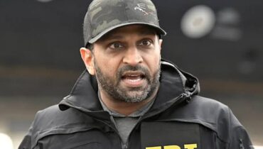 കാഷ് പട്ടേൽ ഒക്ടോബറിൽ റഷ്യ സന്ദർശിച്ചേക്കും; ആവശ്യവുമായി വരുകയാണെങ്കിൽ വെറുംകൈയോടെ വരരുതെന്ന് ക്രെംലിൻ അനുകൂല പത്രം