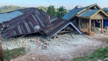 ഇന്തോനേഷ്യയിൽ ഭൂചലനം: റിക്ടർ സ്കെയിലിൽ 7.7 തീവ്രത രേഖപ്പെടുത്തി,  സുനാമി മുന്നറിയിപ്പ്