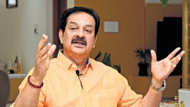 ബിജെപി വിട്ട് നടൻ ദേവൻ; സംസ്ഥാന വൈസ് പ്രസിഡന്റ് സ്ഥാനവും പ്രാഥമിക അംഗത്വവും രാജിവെച്ചു