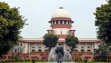 ‘ഞങ്ങൾ പറയാത്ത കാര്യങ്ങൾ ഞങ്ങളുടെ പേരിൽ പറയരുത്’; തിരഞ്ഞെടുപ്പ് കമ്മിഷന്റെ പുതിയ ഫോം 6-ന്റെ സാധുത പരിശോധിച്ചിട്ടില്ലെന്ന് സുപ്രീംകോടതി, ഹർജി പരിഗണിക്കുക ഒക്ടോബർ 27-ന്