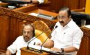 സംസ്ഥാനത്ത് പെൻഷൻ പ്രായം ഉയർത്തൽ; സർക്കാരിന്റെ പരിഗണനയിലില്ലെന്ന് നിയമസഭയിൽ മുഖ്യമന്ത്രി