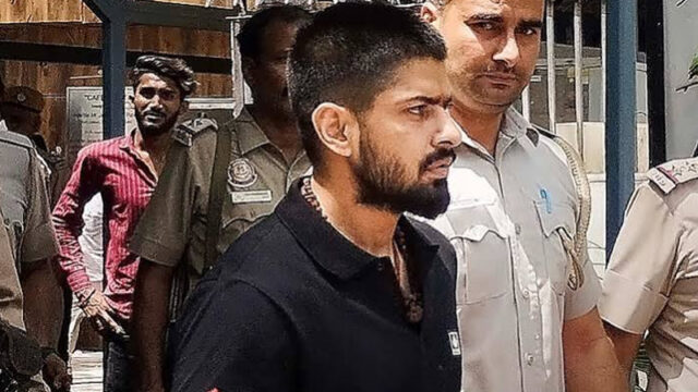 അഴിക്കുള്ളിലും ലോറൻസ് അടക്കിവാഴുന്നു; ബിഷ്ണോയി ഗ്യാങ്ങിനെ നയിക്കാൻ വിദേശത്ത് 9 അംഗ ‘ഷാഡോ കാബിനറ്റ്’, വാട്സ്ആപ്പിലും ഇൻസ്റ്റാഗ്രാമിലും ക്വട്ടേഷൻ, മുംബൈ വീണ്ടും അധോലോക ഭീതിയിൽ