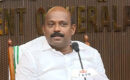 സമരക്കാർക്ക് നേരെ ഹോസ്റ്റലിൽ നിന്ന് മദ്യക്കുപ്പിയെറിഞ്ഞ സംഭവം: സർവകലാശാലയ്ക്ക് കടുത്ത വീഴ്ചയെന്ന് മന്ത്രി, അടിയന്തര വിശദീകരണം തേടും